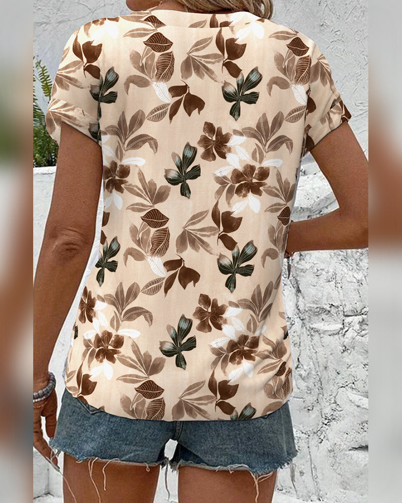 Bluzka ze stójką, krótkim rękawem i nadrukiem