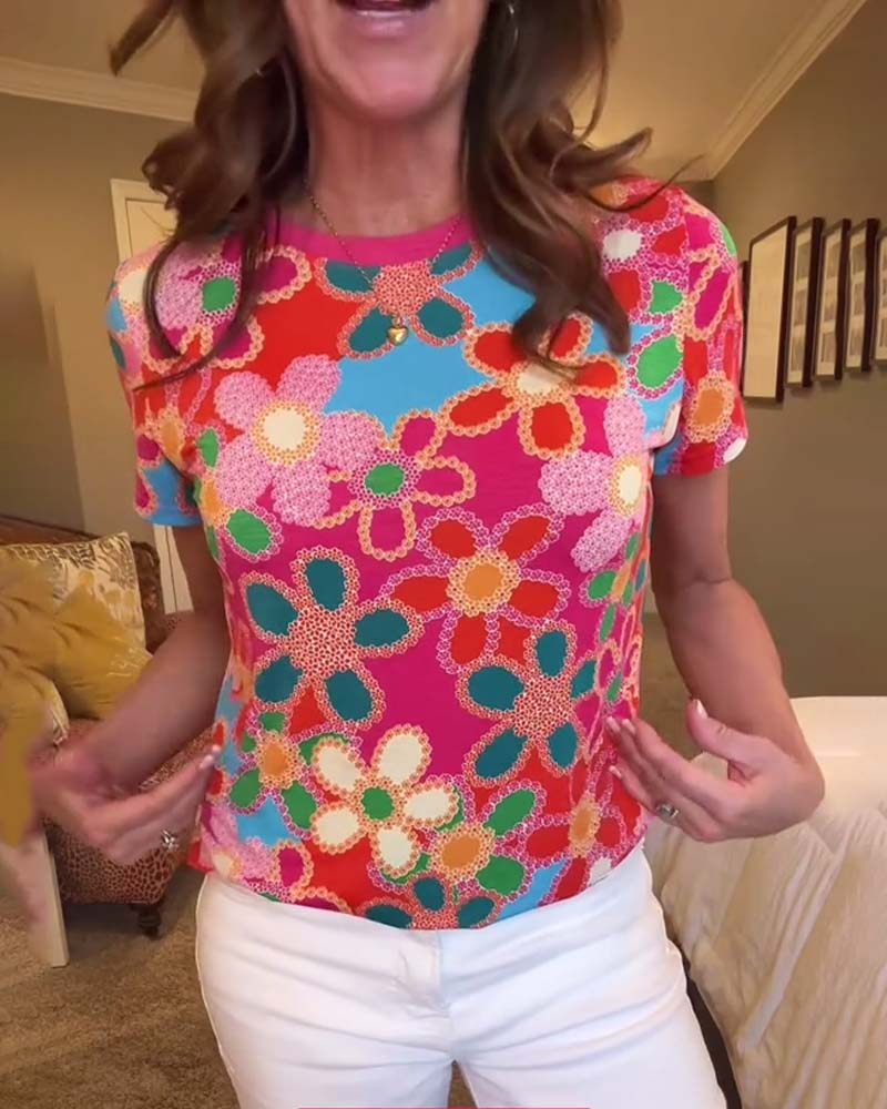 Koszulka z krótkim rękawem i nadrukiem, dopasowana do sylwetki