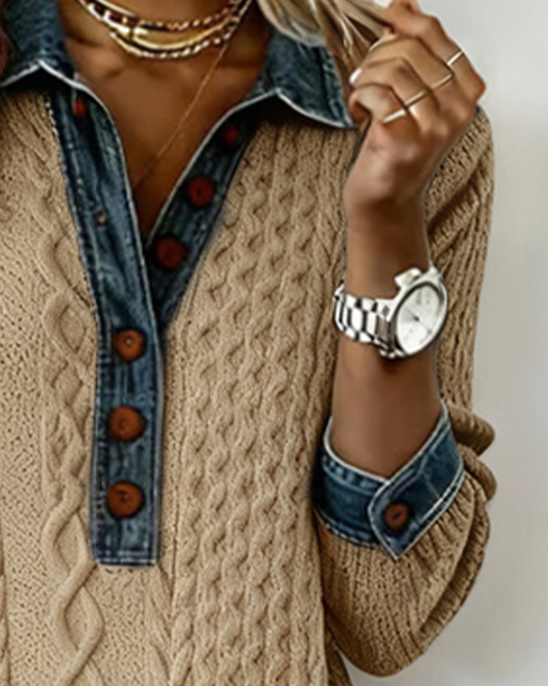 Sukienka z kołnierzykiem z denimu, ściegiem kablowym i patchworkiem