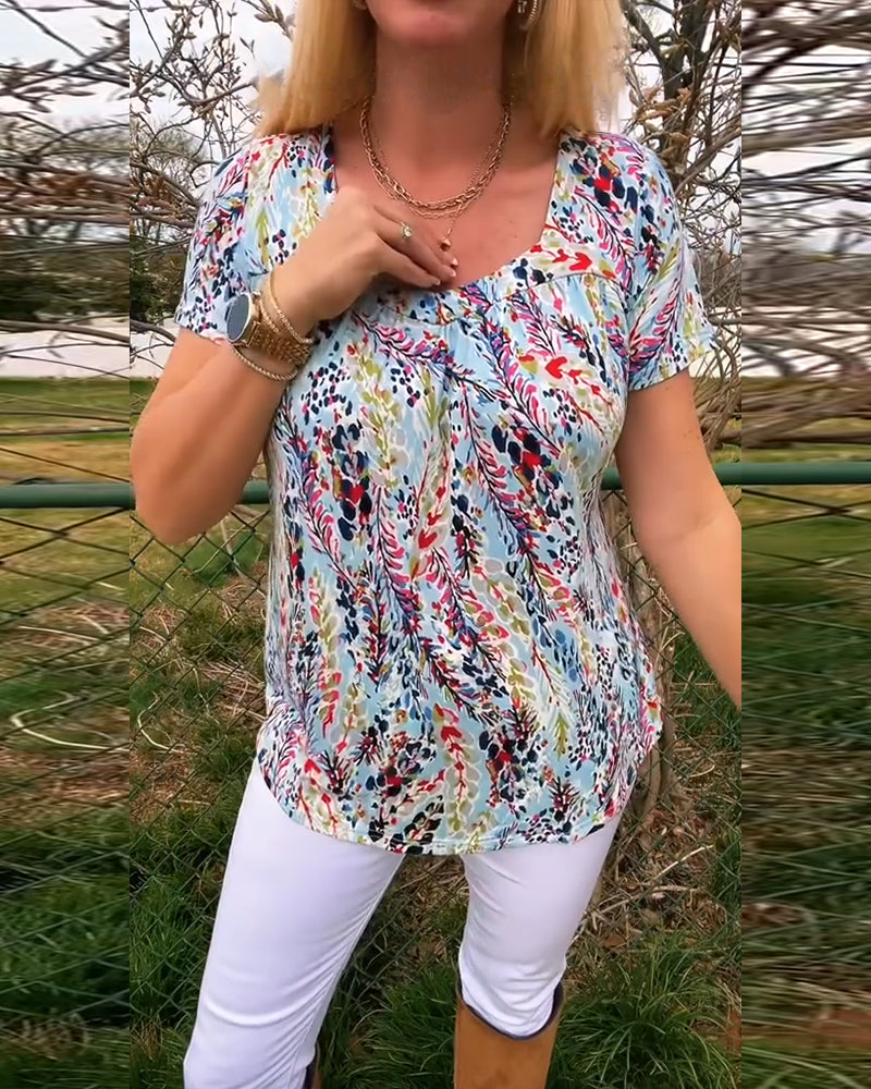 Koszulka z dekoltem w kształcie litery U i krótkimi rękawami z nadrukiem