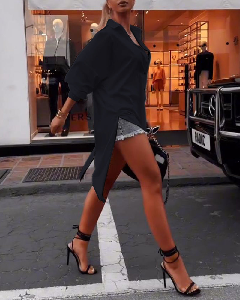 Koszula casualowa z rozcięciem na klapie i jednolitym kolorem