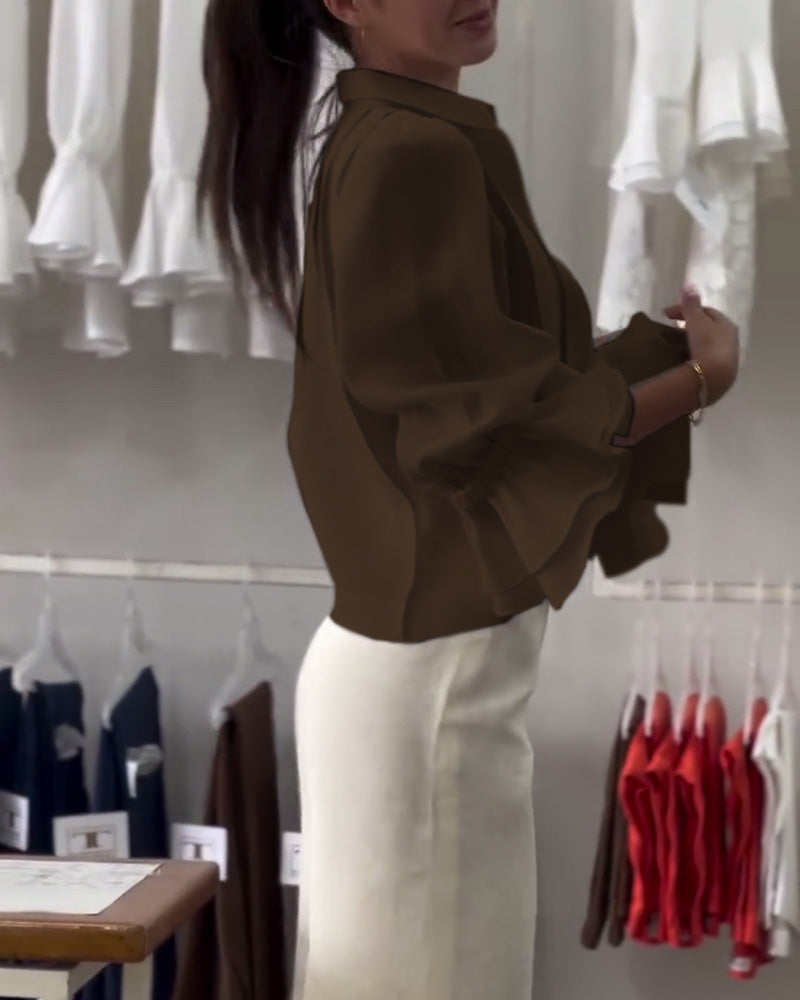 Koszula z bufiastymi rękawami i falbanką