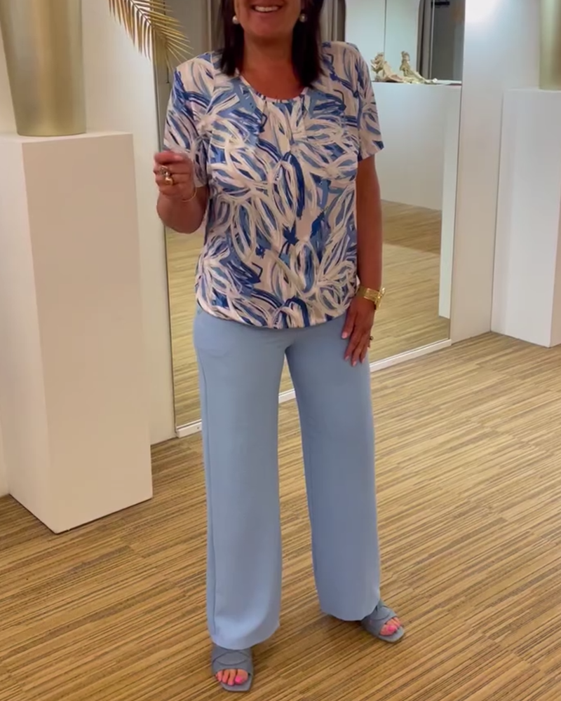 Bluzka plisowana z krótkimi rękawami i okrągłym dekoltem z nadrukiem