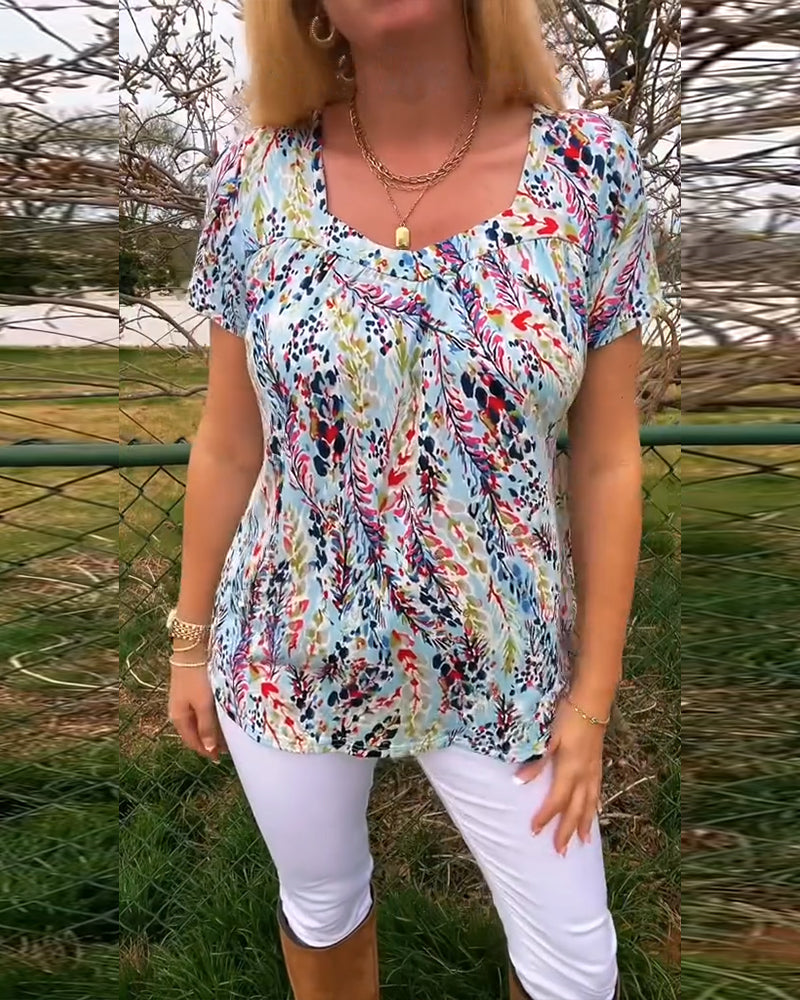 Koszulka z dekoltem w kształcie litery U i krótkimi rękawami z nadrukiem