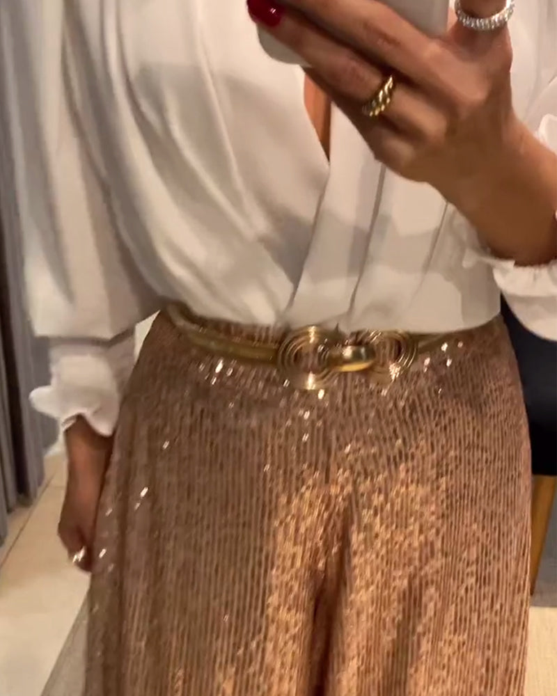 Elegancka bluzka z dekoltem w serek i rękawami typu lampion