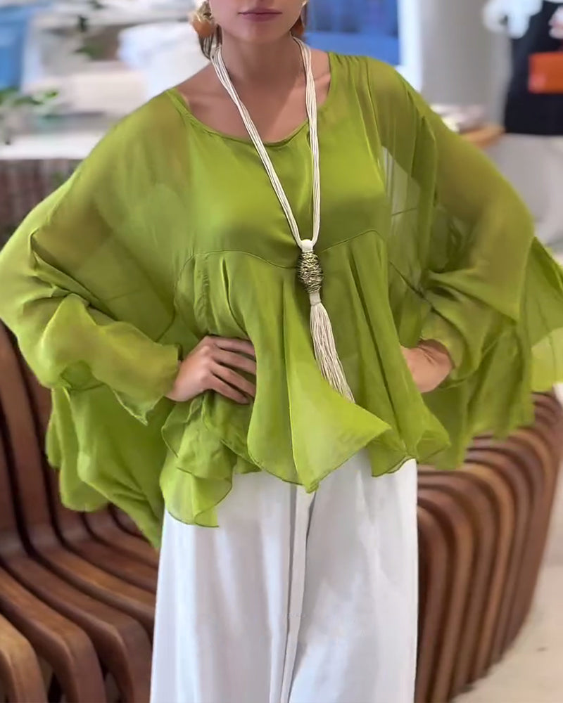 Bluzka o stylowym, gładkim wzorze