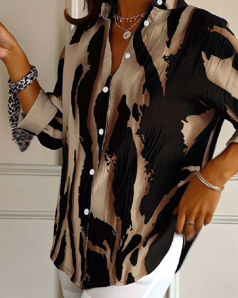 Bluzka ze stojącym kołnierzykiem, nieregularnym nadrukiem