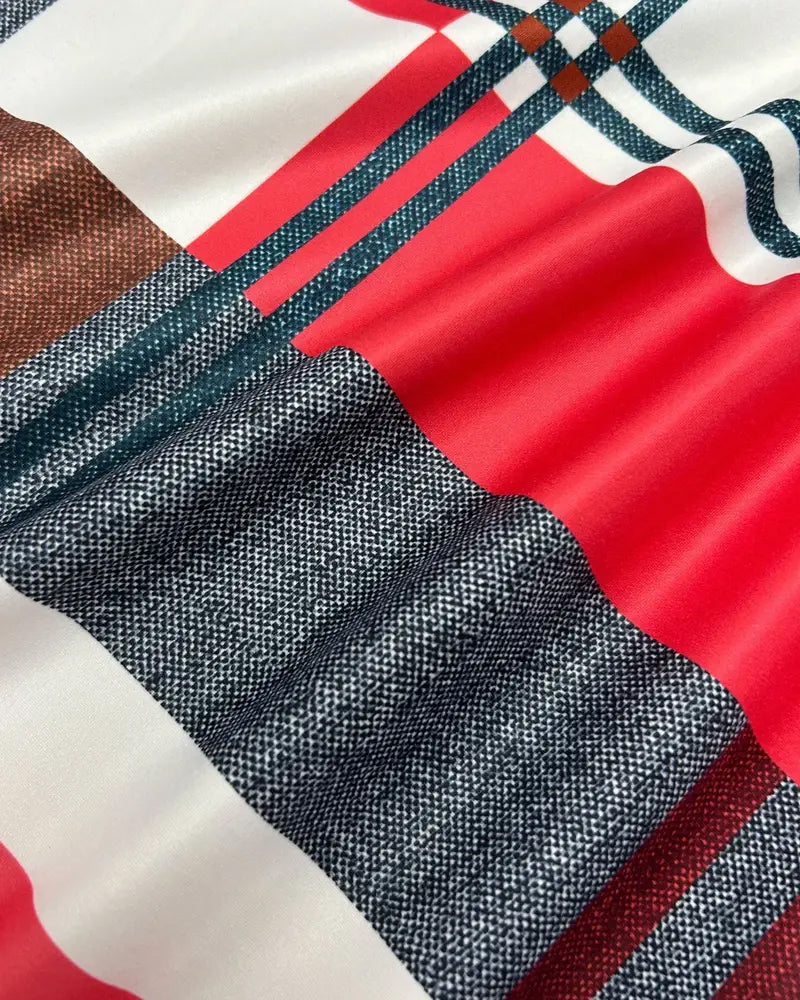 Bezrękawnik w kratkę z nadrukiem