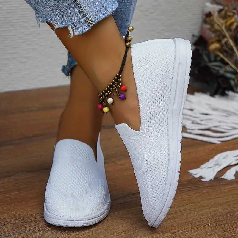 Siatkowe, wsuwane trampki – oddychające, codzienne obuwie damskie