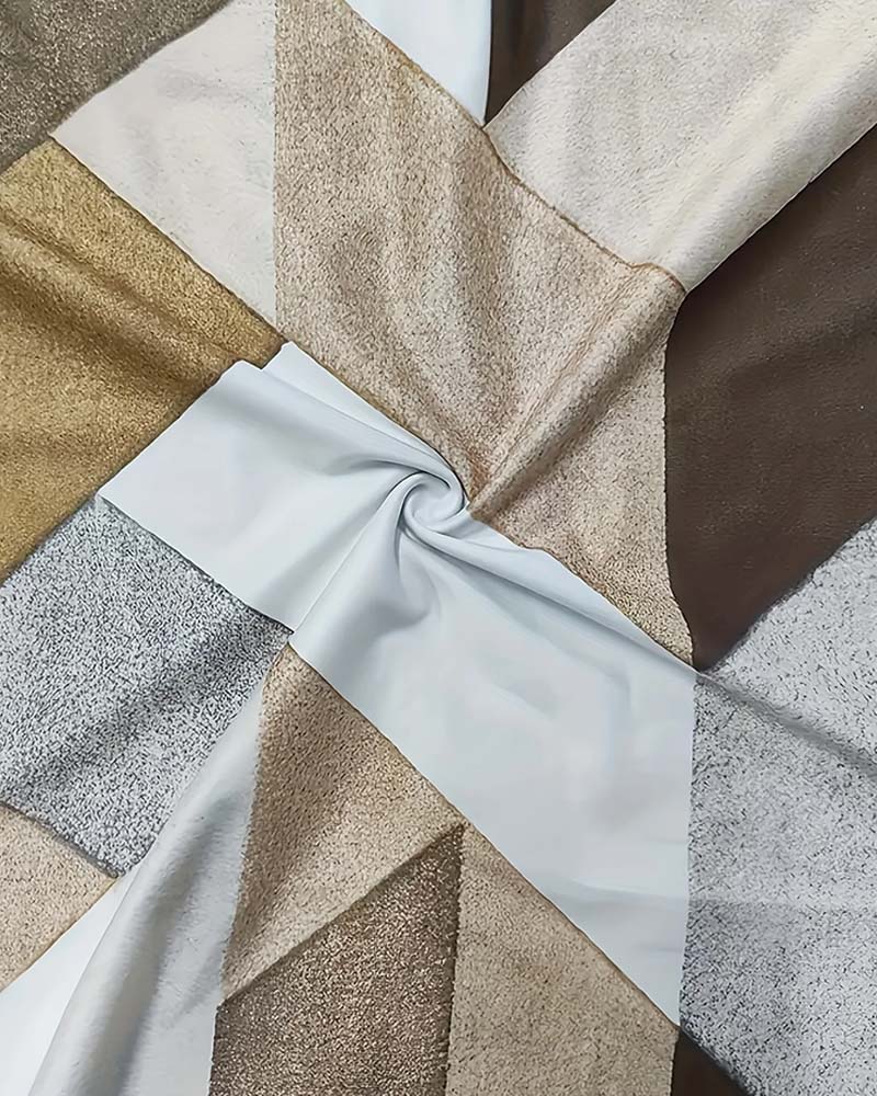 Koszulka z swobodnym blokiem kolorów i dekoltem w kształcie litery U