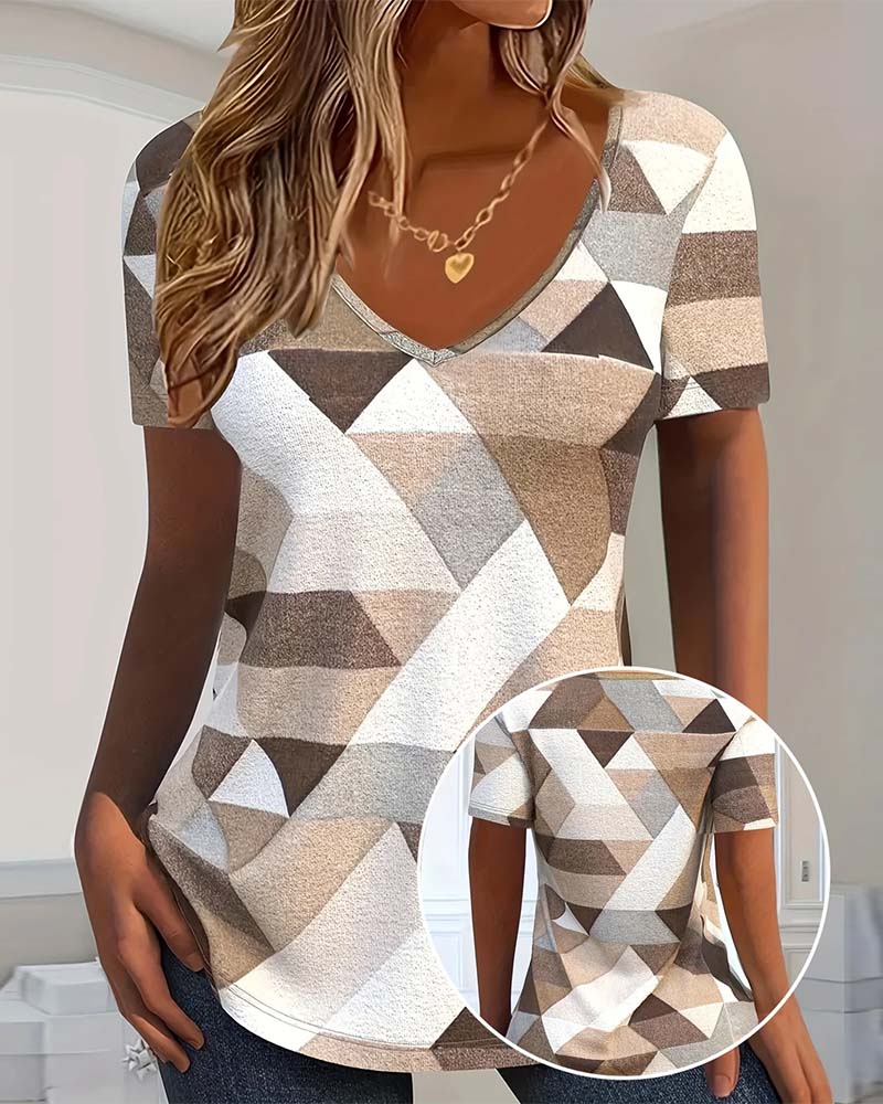 Koszulka z swobodnym blokiem kolorów i dekoltem w kształcie litery U