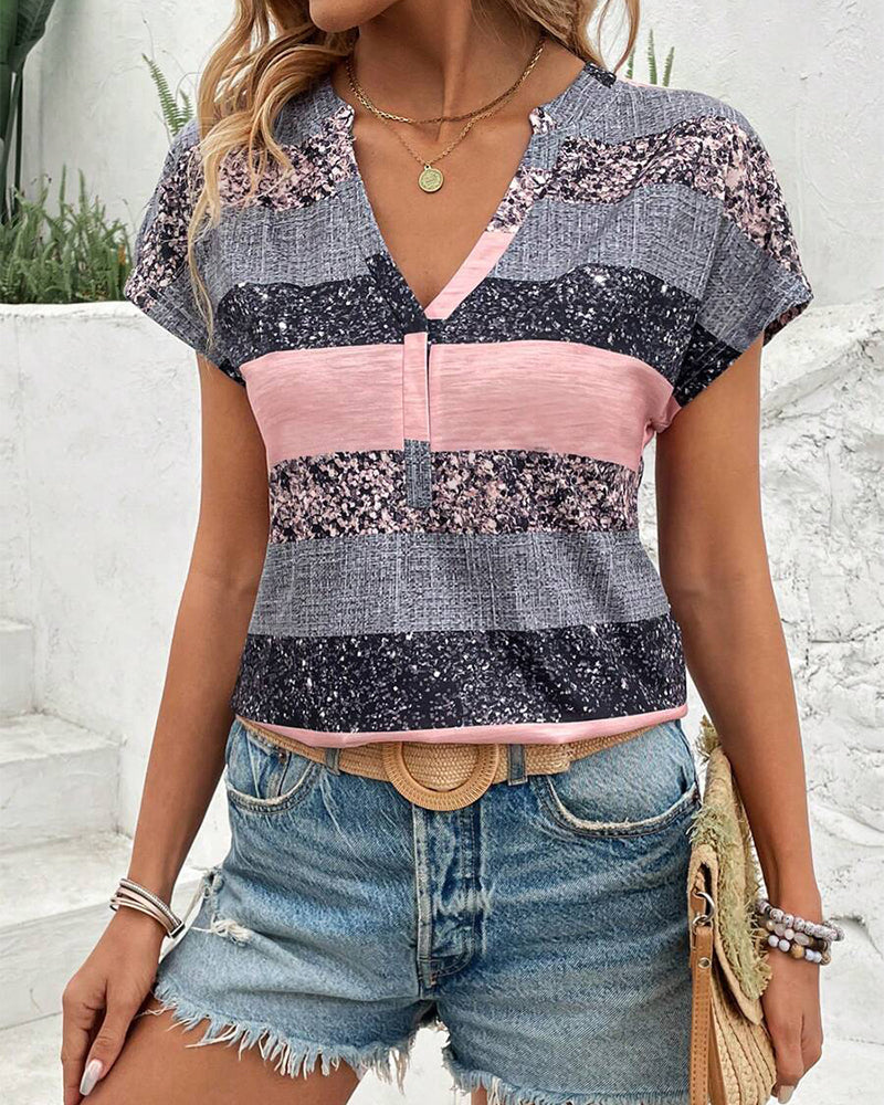 T-shirt z dekoltem w serek Kortemig