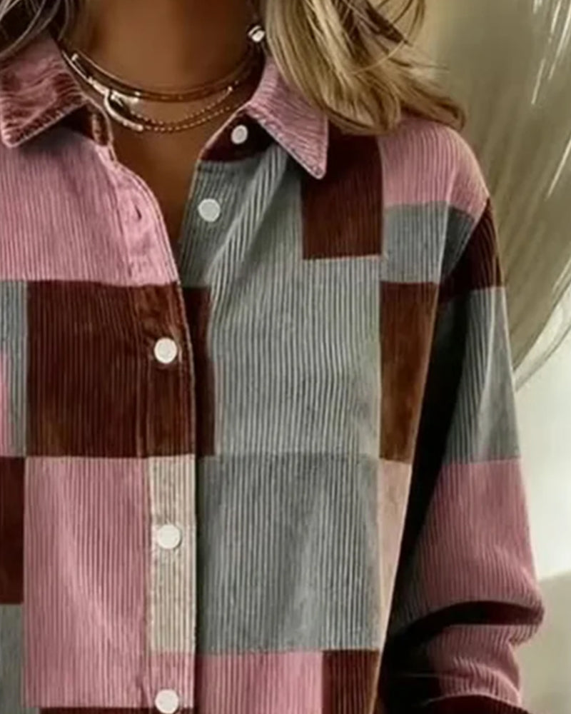 Modna koszula sztruksowa z kołnierzykiem z klapami