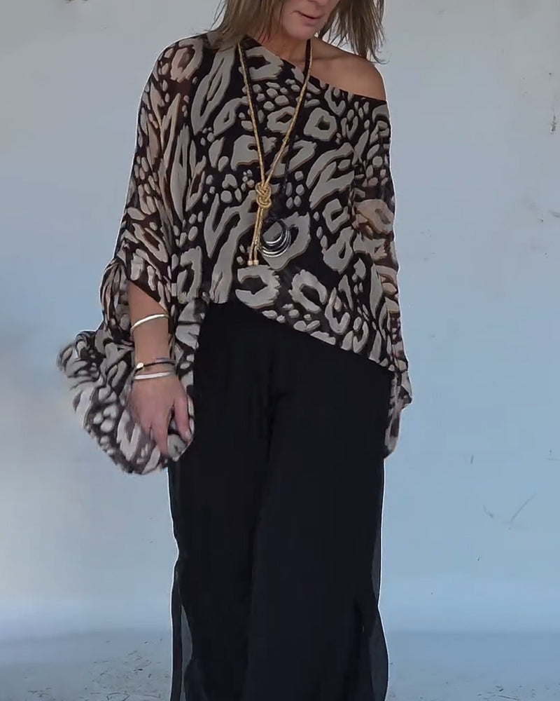 Bluzka z długim rękawem i nieregularnym nadrukiem nietoperza