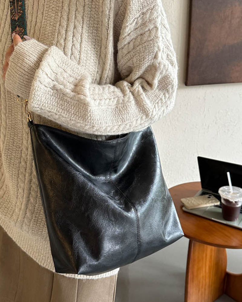 Duża torba wiaderkowa w stylu vintage z paskiem na ramię