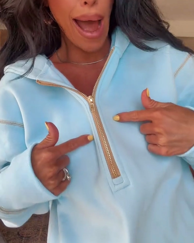 Luźna bluza z kapturem w jednolitym kolorze, zapinana na zamek