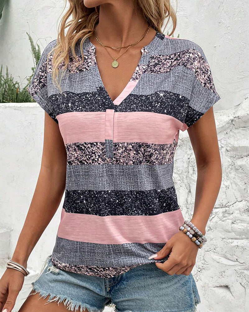 T-shirt z dekoltem w serek Kortemig