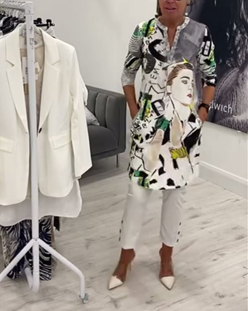 Luźny, długi top z guzikami i nadrukiem postaci