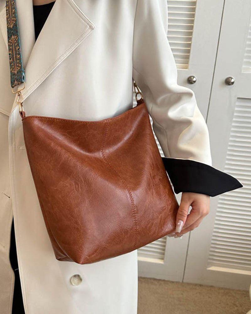 Duża torba wiaderkowa w stylu vintage z paskiem na ramię