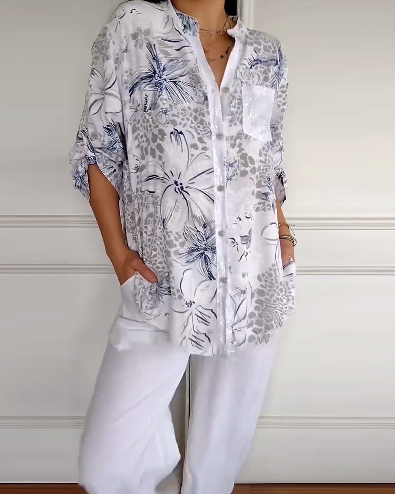 Koszula ze stojącym kołnierzykiem i nadrukowaną kieszenią