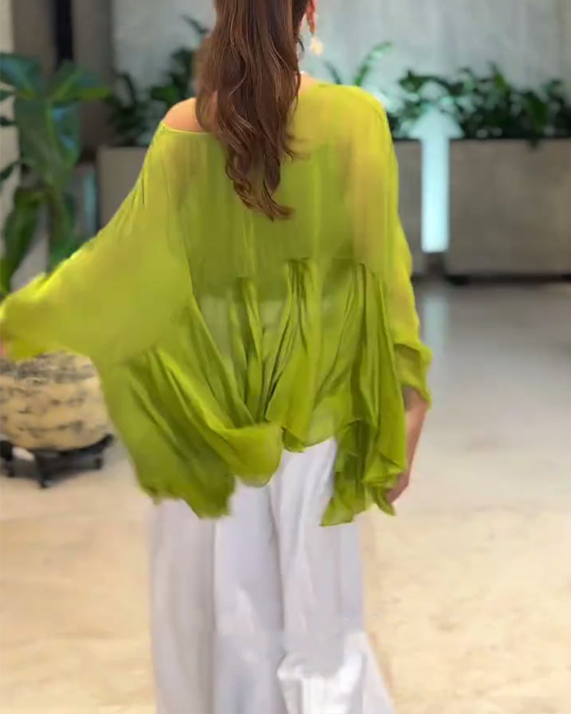 Bluzka o stylowym, gładkim wzorze