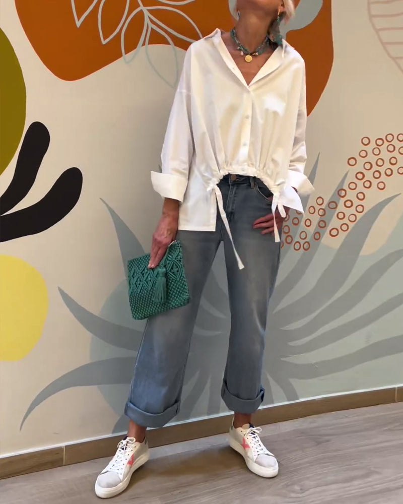 Gładka bluzka z klapami do dojazdów do pracy