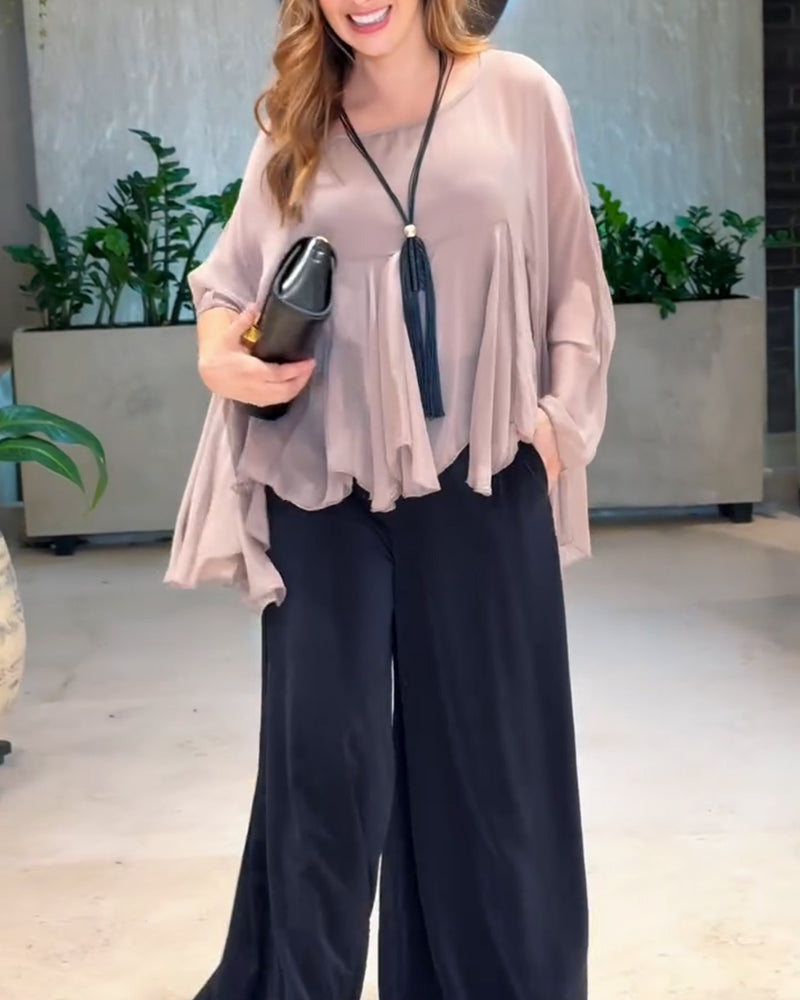 Bluzka o stylowym, gładkim wzorze