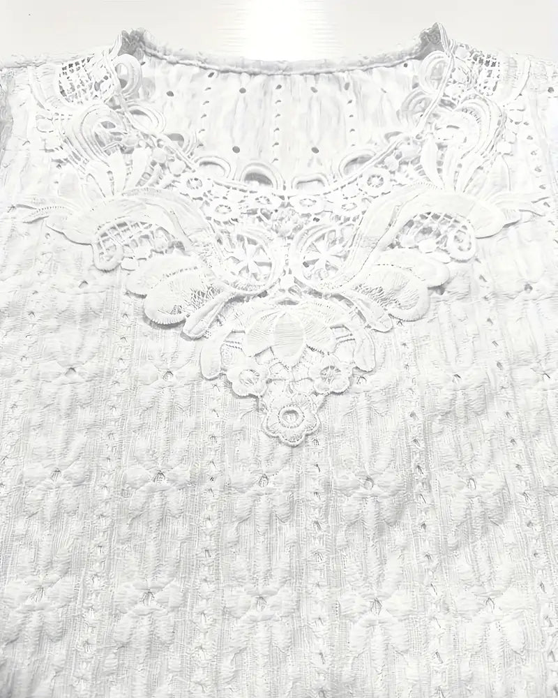 Bluzka z okrągłym dekoltem, koronką i szydełkiem, krótkie rękawy