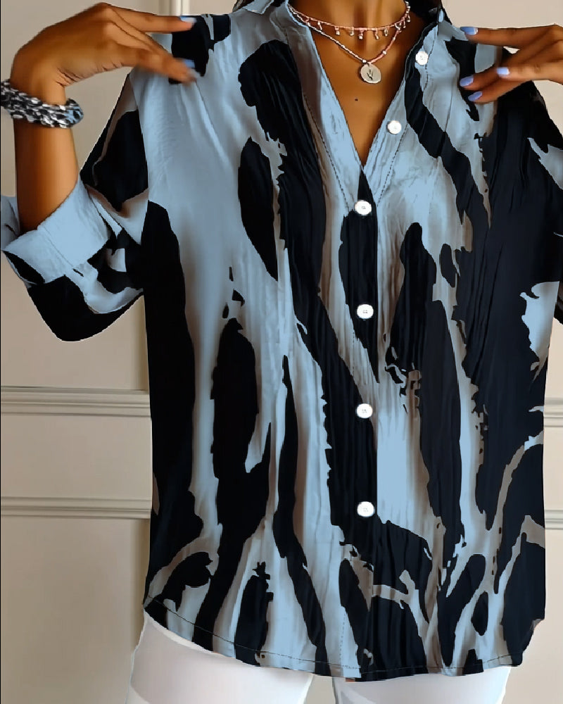 Bluzka ze stojącym kołnierzykiem, nieregularnym nadrukiem