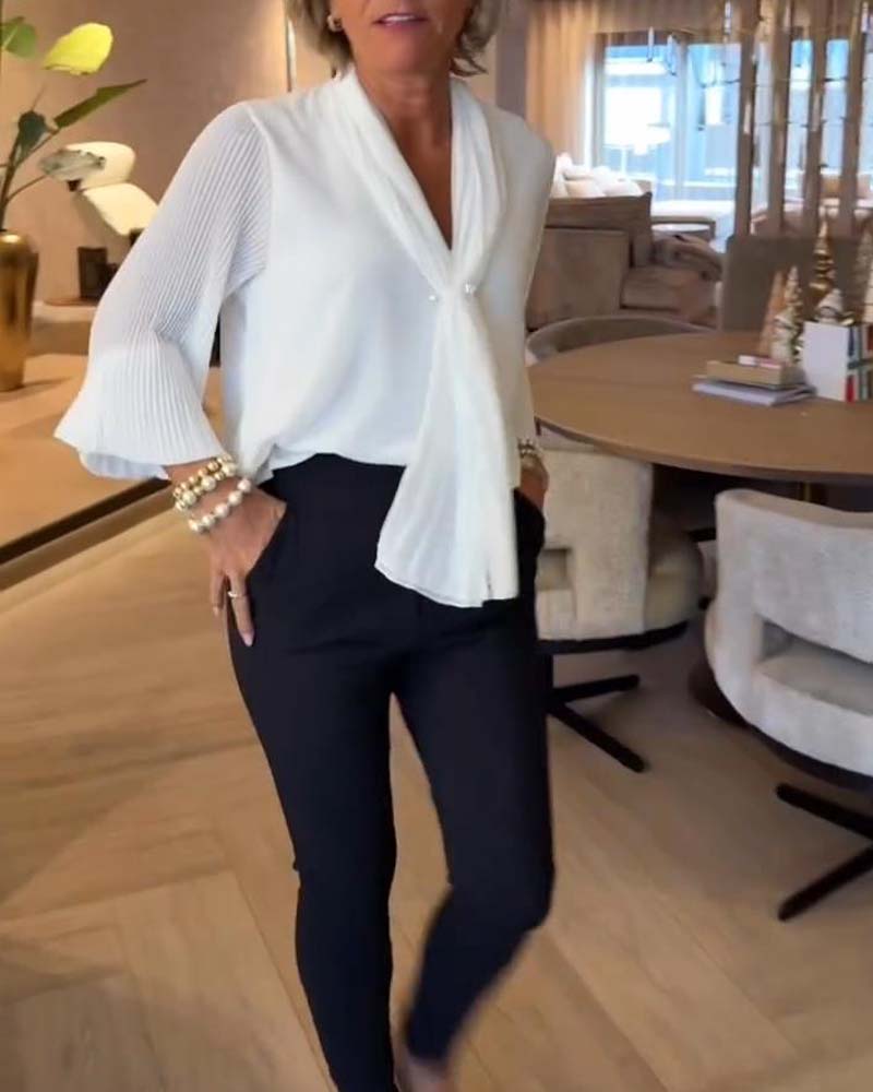 Bluzka z bufiastymi rękawami i wstążką Elegancka