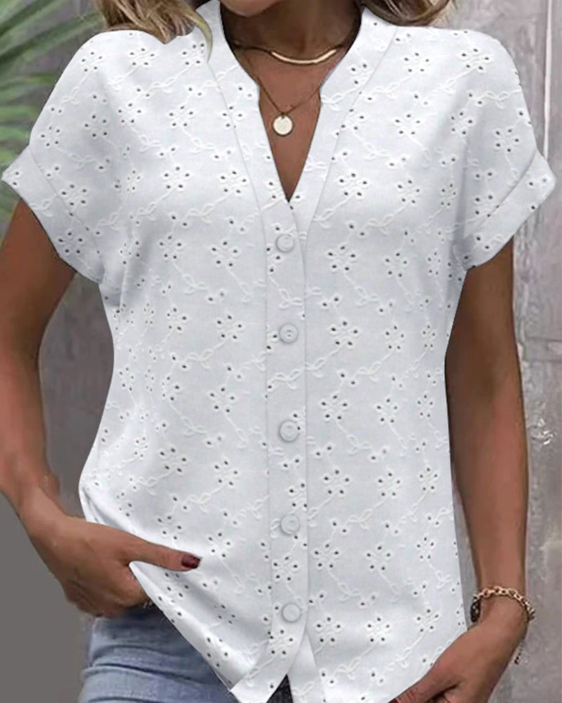 Koszula ze stójką, koronką i węzłem pustym