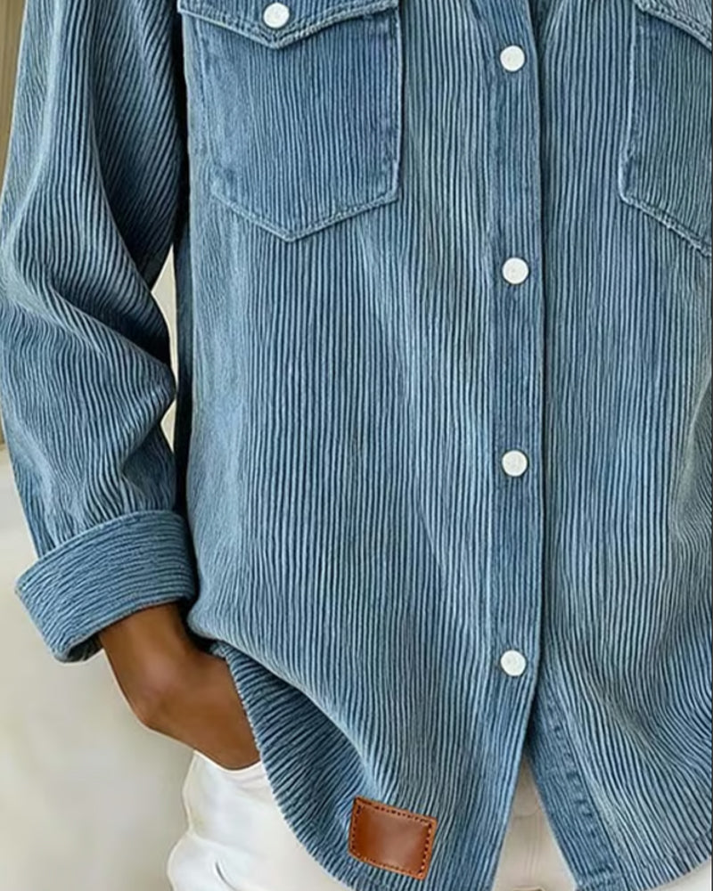 Koszula z długim rękawem, klapami i zapięciem na guziki