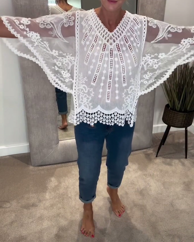 Stylowa bluzka z dekoltem w serek