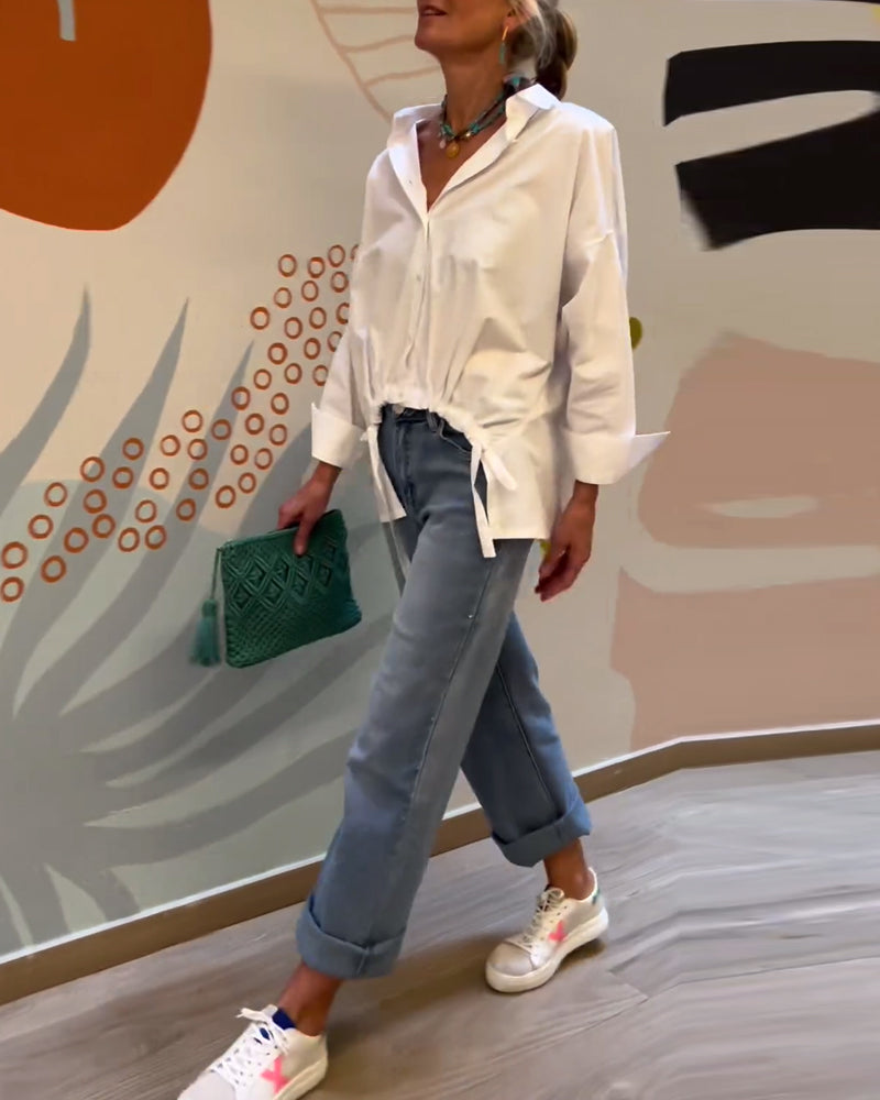 Gładka bluzka z klapami do dojazdów do pracy