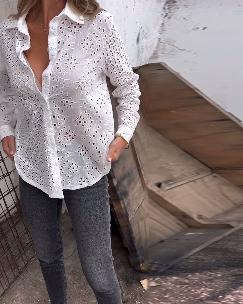 Koszula z długim rękawem i wycięciem na klapie