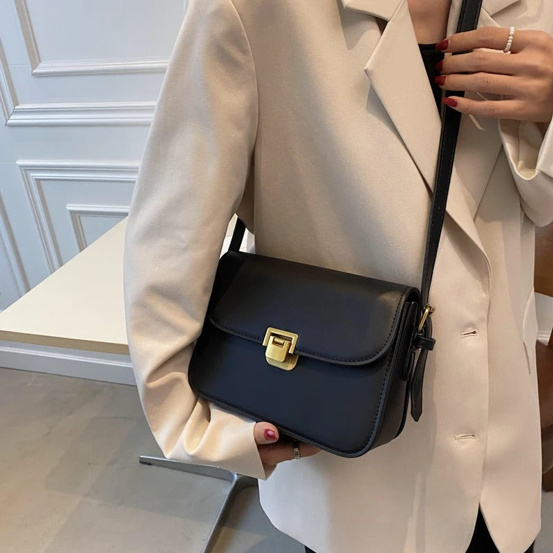 Elegancka torebka typu crossbody do codziennego użytku – stylowa torebka z regulowanym paskiem na ramię